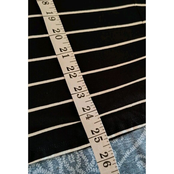 Chico's Blouse Size 2 US L Black/White Striped V Neck 3/4 Sleeve  Rayon - Picture 8 of 9